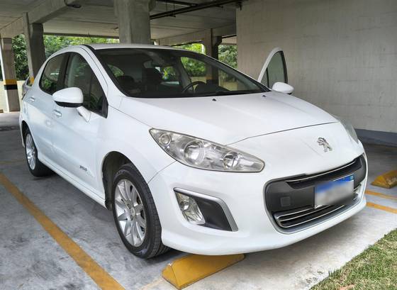 PEUGEOT 308 1.6 ALLURE 16V FLEX 4P MANUAL PEUGEOT 308 1.6 ALLURE 16V FLEX 4P MANUAL